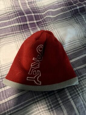 Oakley Red and Gray Knit Beanie Hat